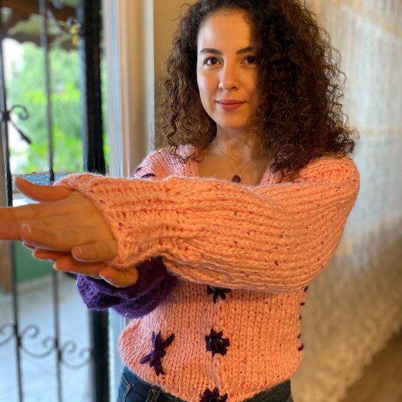 Pink, Purple Sweater for Woman with Buttons for Her Birthday Gift for Girlfriend - Picture 2 of 6